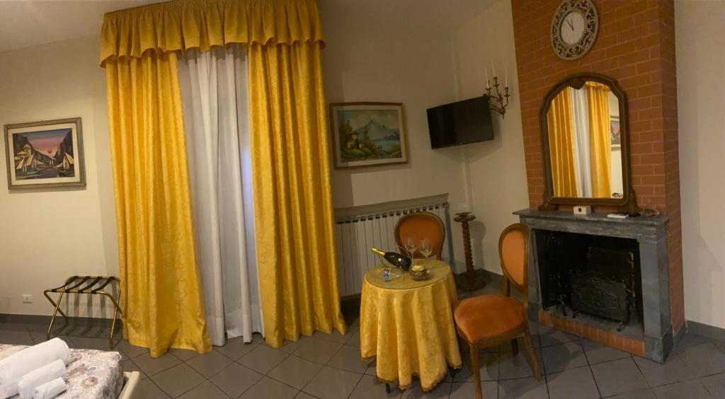 Appartamento "San Petronio"" Residenze Del Podesta - Centro Bologna & Stazione ภายนอก รูปภาพ